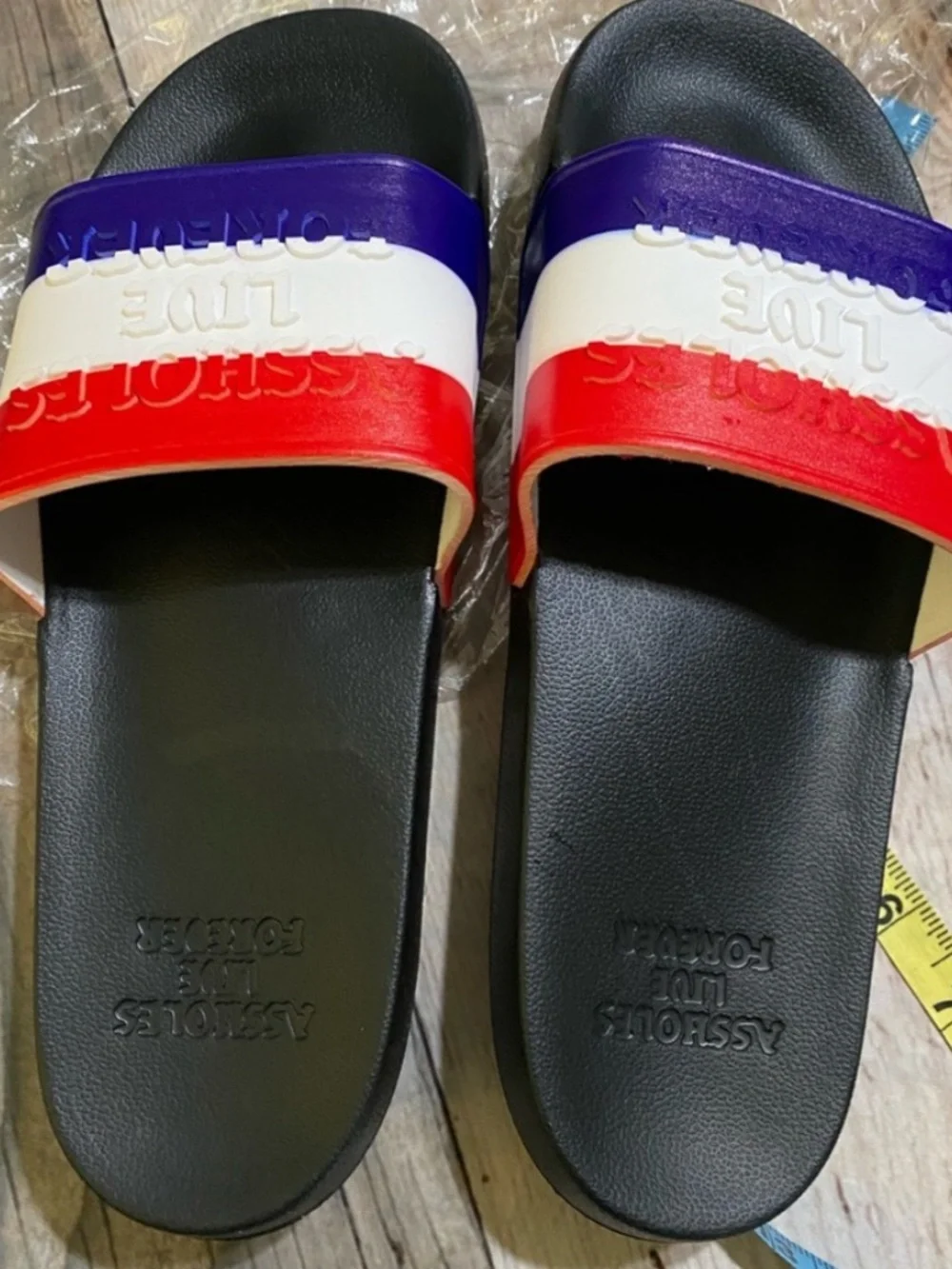Mens  /Unisex  MERICA SUPERSOFT SLIDES size 8